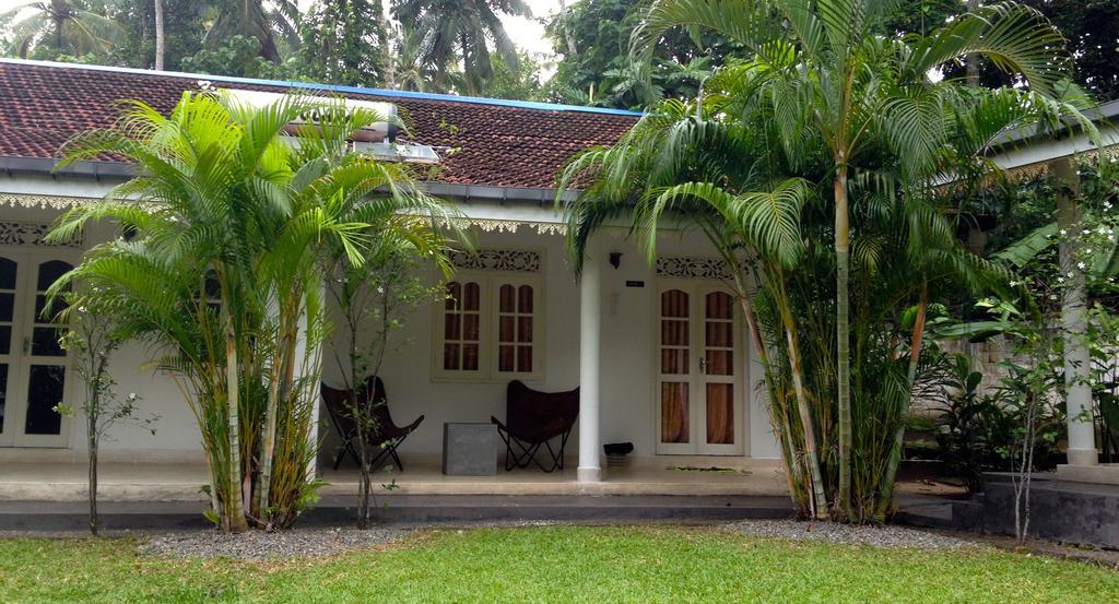 Fire Dragon Hideaway Negombo Exterior foto